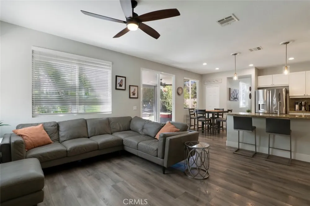 30447 Terracina Place Castaic, CA 91384