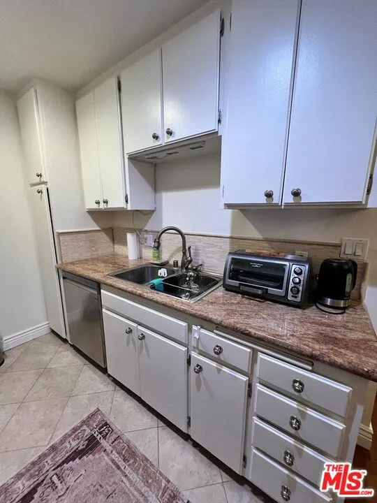 1845 Corinth Avenue #204 Los Angeles, CA 90025