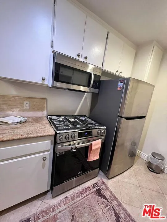 1845 Corinth Avenue #204 Los Angeles, CA 90025