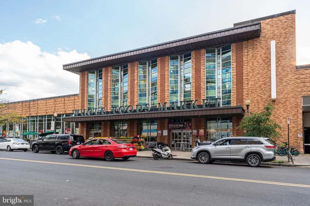 1454 T STREET NW Washington, DC 20009