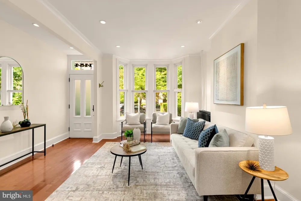 1454 T STREET NW Washington, DC 20009