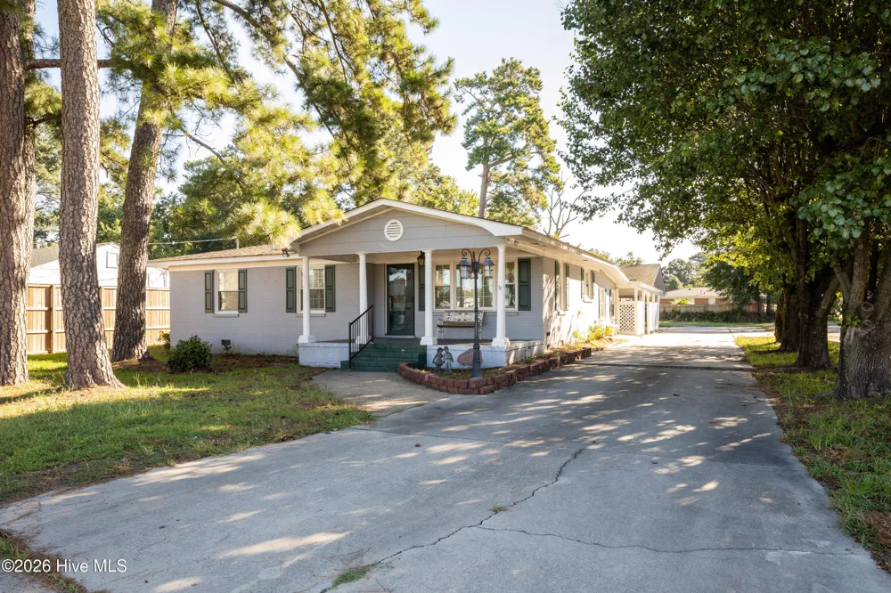 502 Raleigh Road Clinton, NC 28328