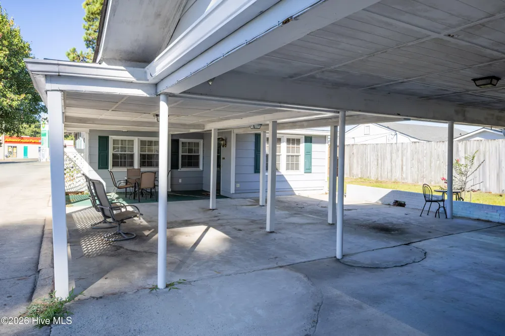 502 Raleigh Road Clinton, NC 28328