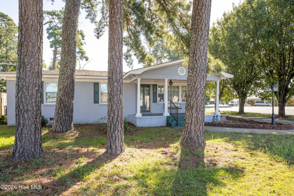 502 Raleigh Road Clinton, NC 28328