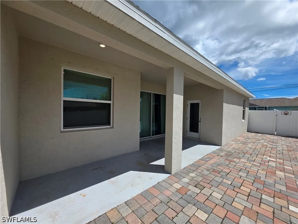SE 5th Place Cape Coral, FL 33990