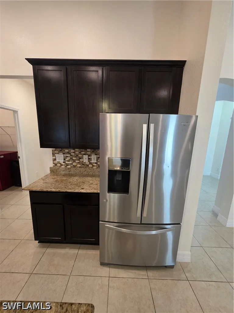 SE 5th Place Cape Coral, FL 33990