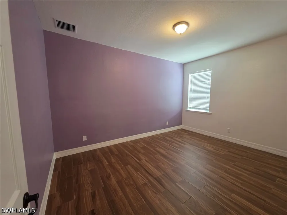 SE 5th Place Cape Coral, FL 33990