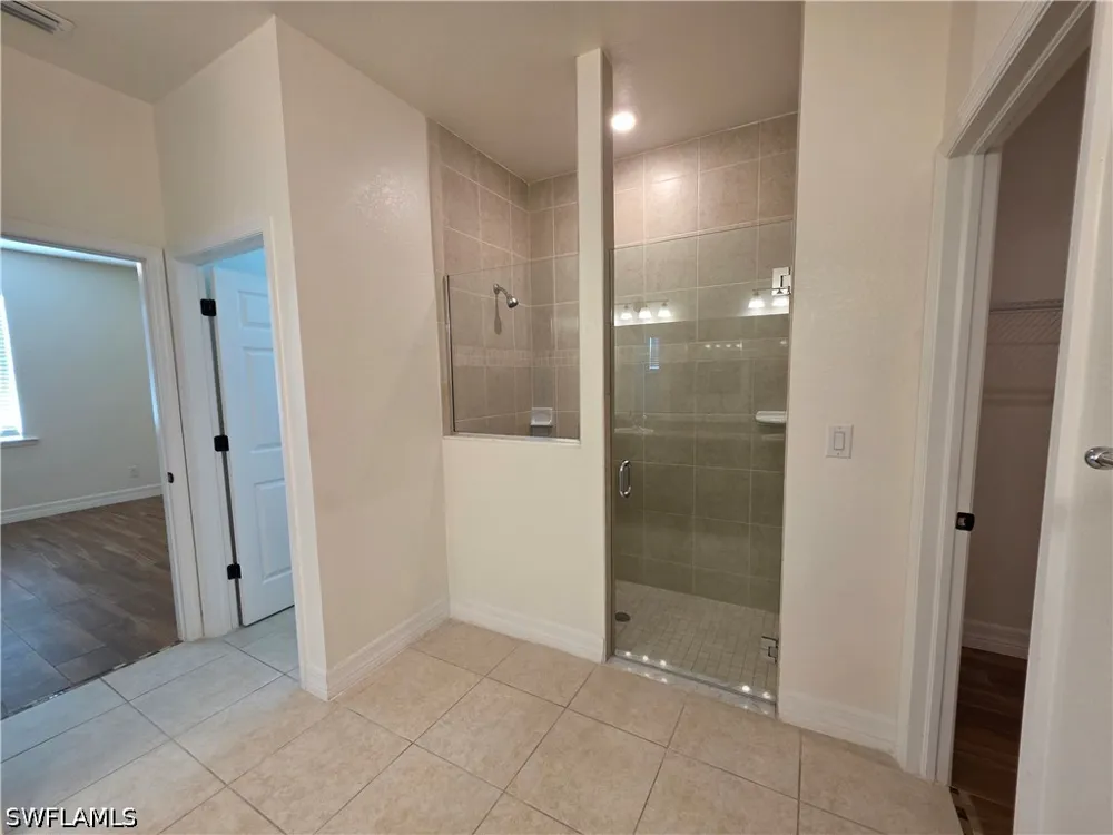 SE 5th Place Cape Coral, FL 33990