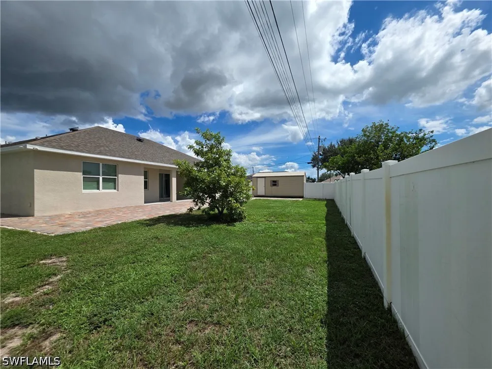 SE 5th Place Cape Coral, FL 33990