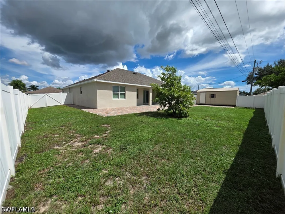 SE 5th Place Cape Coral, FL 33990