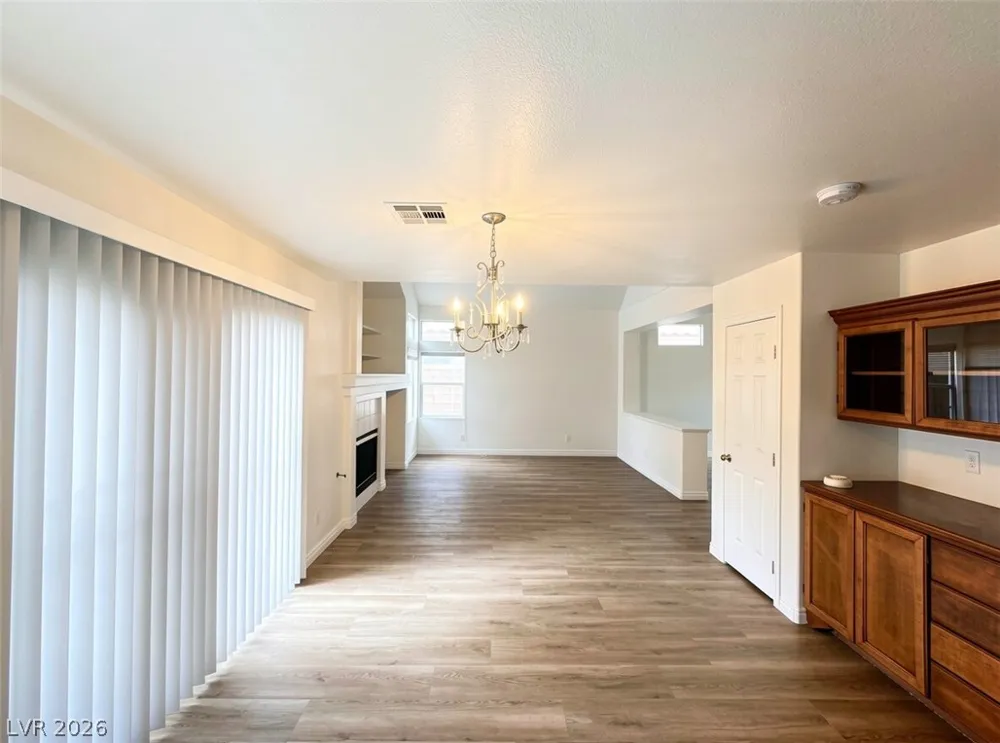 1517 Cross Country Street Las Vegas, NV 89144