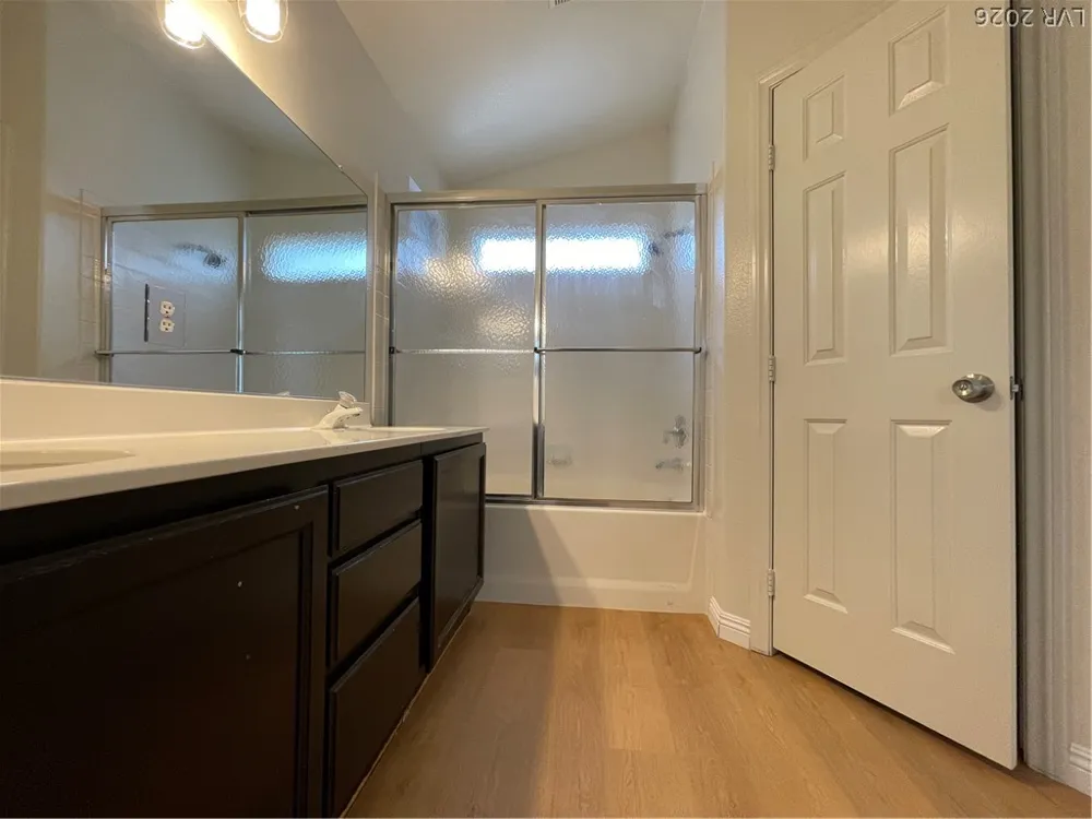 1517 Cross Country Street Las Vegas, NV 89144