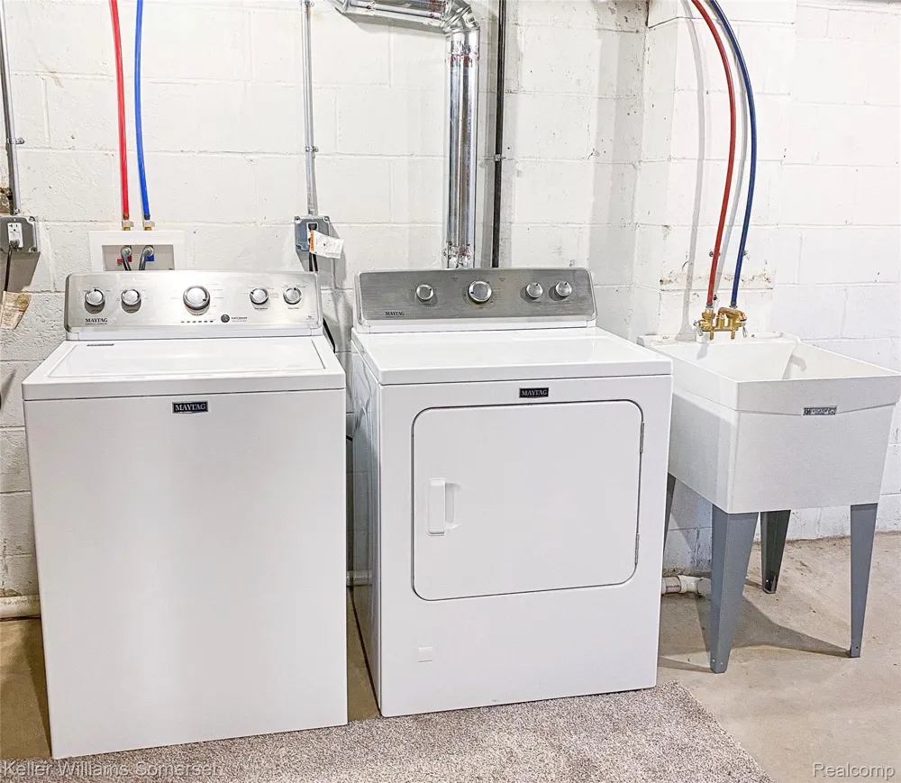 1821 Nazareth Road Kalamazoo Charter Township, MI 49048