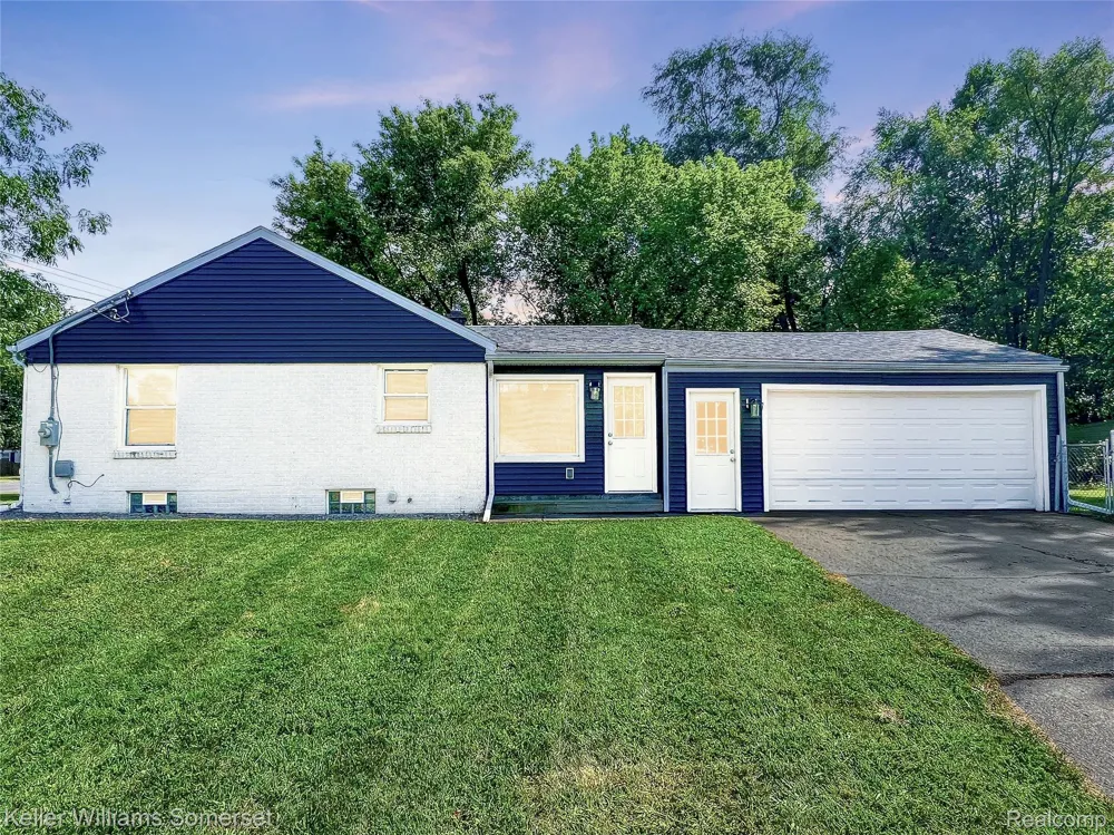 1821 Nazareth Road Kalamazoo Charter Township, MI 49048