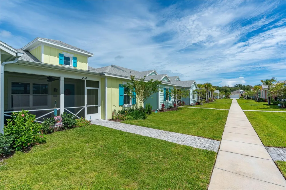 294 GYPSY PALACE LANE Daytona Beach, FL 32124
