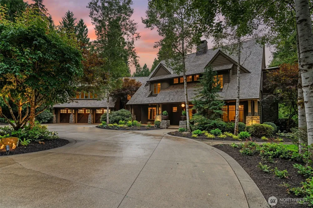 24950 SE Old Black Nugget Road Issaquah, WA 98029