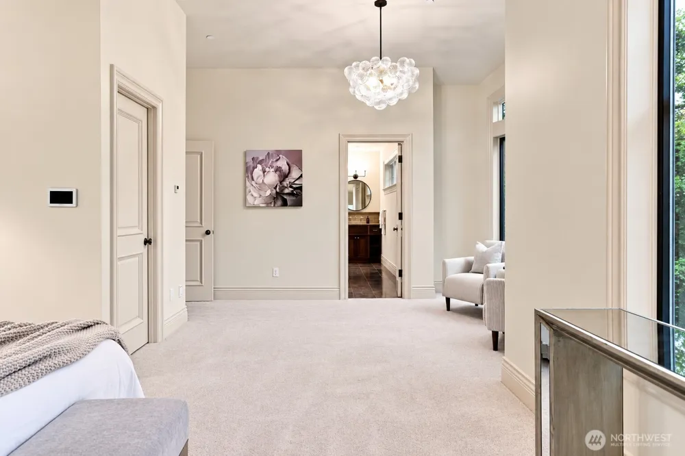 24950 SE Old Black Nugget Road Issaquah, WA 98029