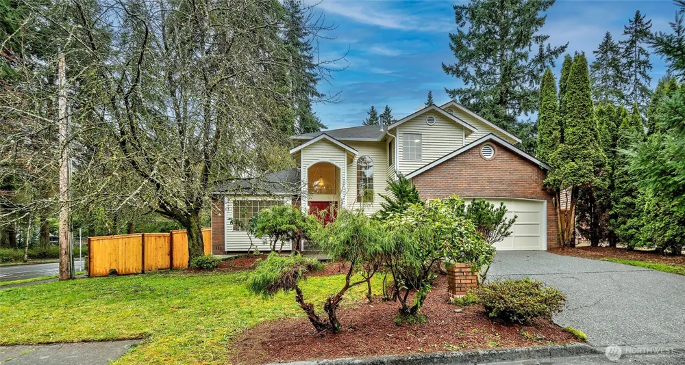 13133 NE 74th Street Kirkland, WA 98033