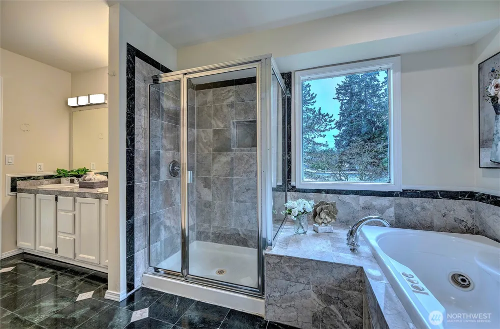 13133 NE 74th Street Kirkland, WA 98033