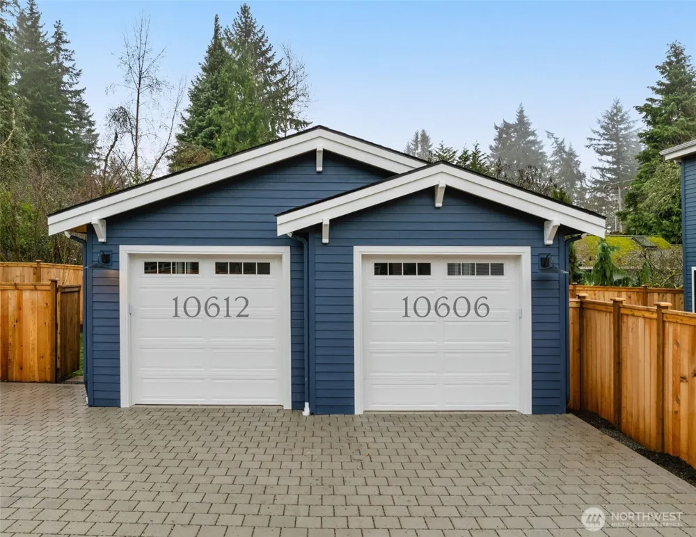 10612 NE 54th Lane Kirkland, WA 98033