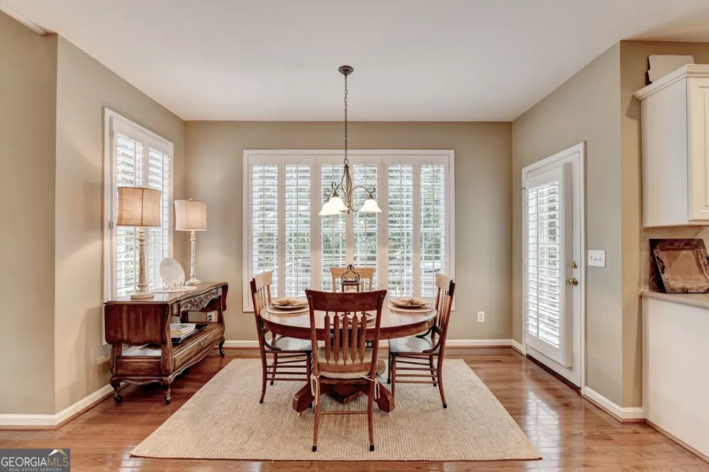 4196 Cami WAY NE Buford, GA 30519