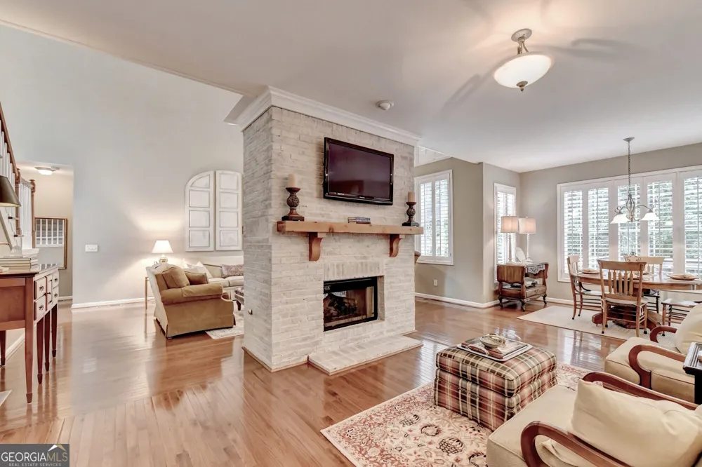 4196 Cami WAY NE Buford, GA 30519