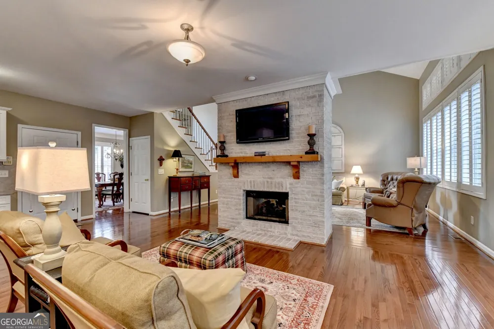 4196 Cami WAY NE Buford, GA 30519