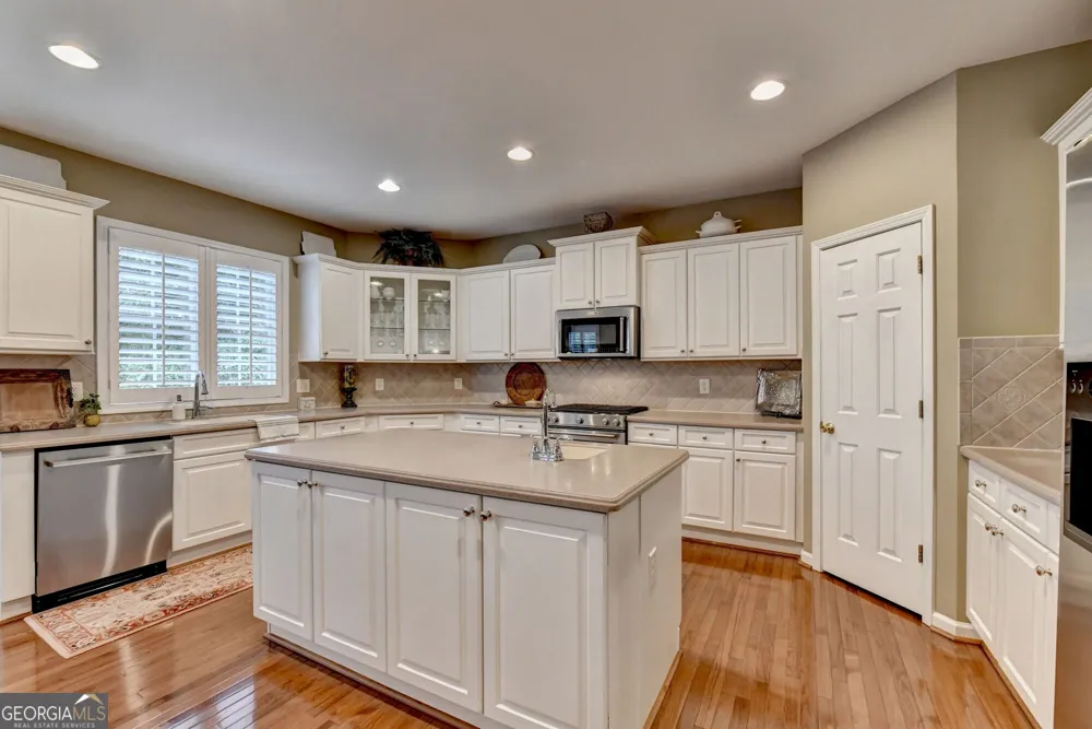 4196 Cami WAY NE Buford, GA 30519