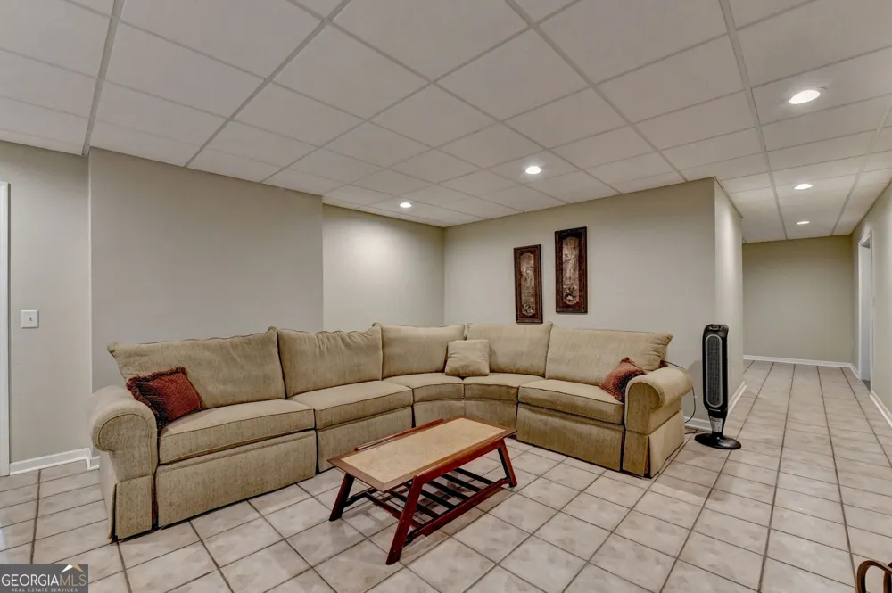 4196 Cami WAY NE Buford, GA 30519
