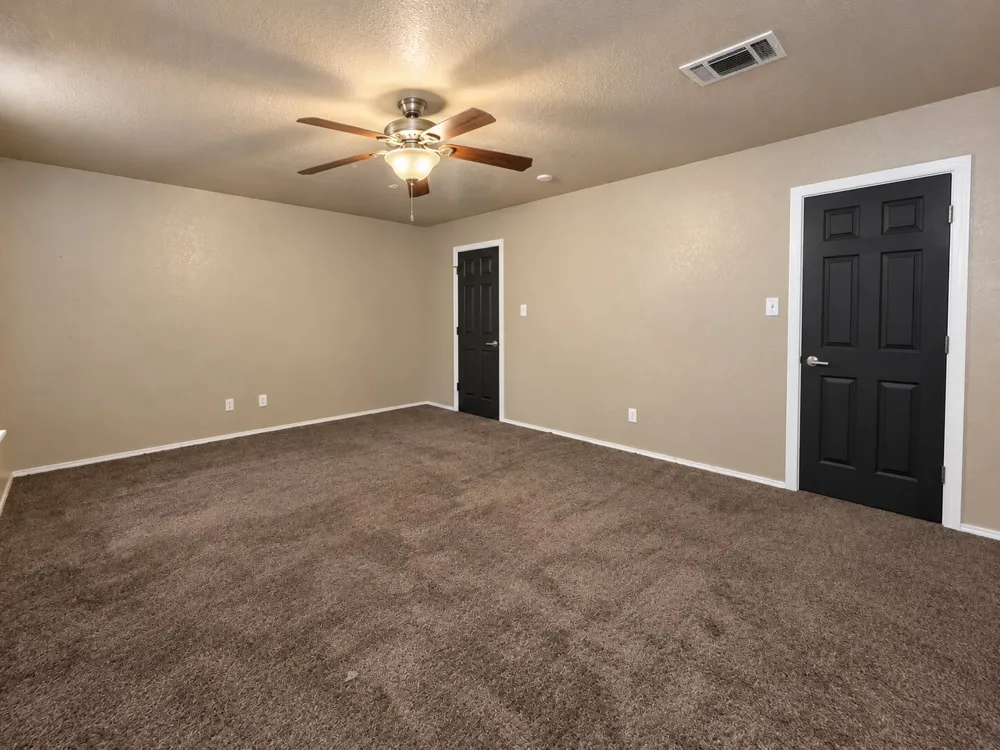 3325 Whisper Bluff Schertz, TX 78108