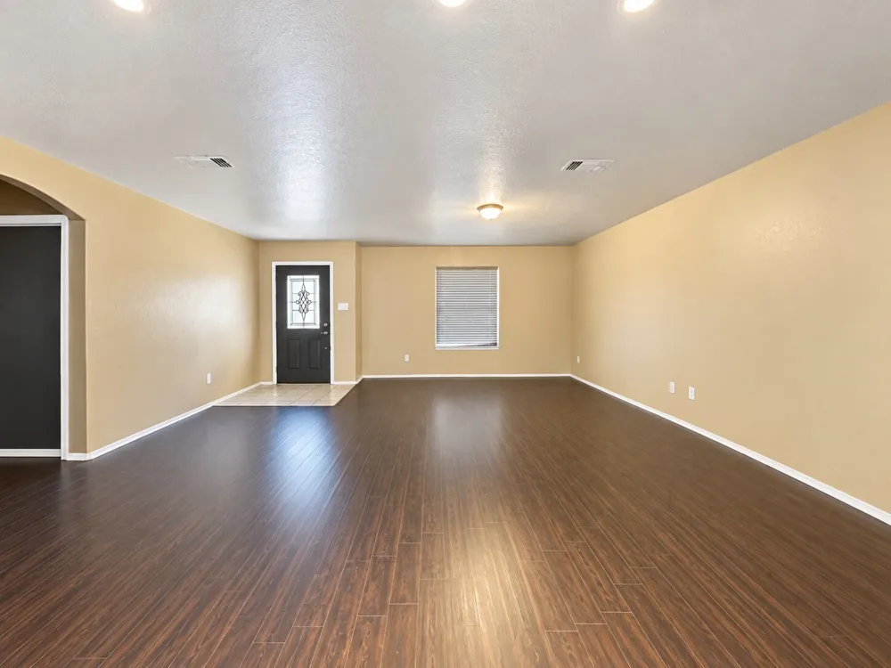 3325 Whisper Bluff Schertz, TX 78108