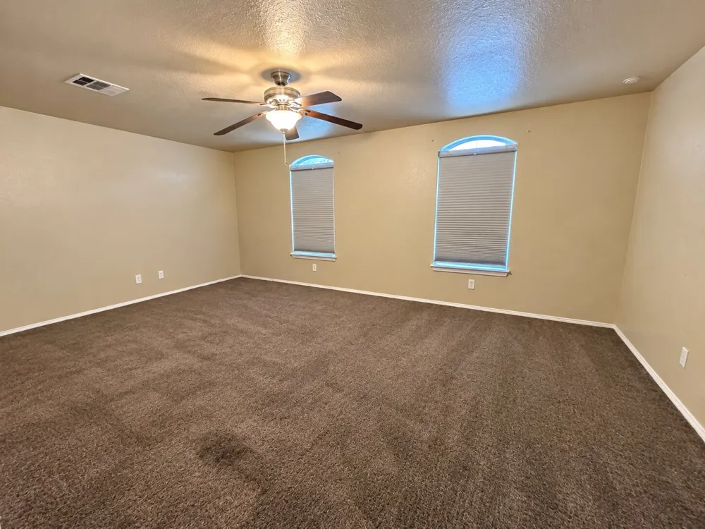 3325 Whisper Bluff Schertz, TX 78108