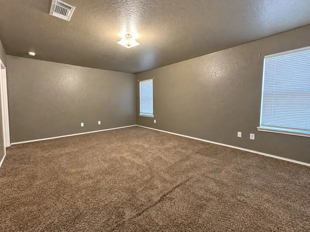 3325 Whisper Bluff Schertz, TX 78108
