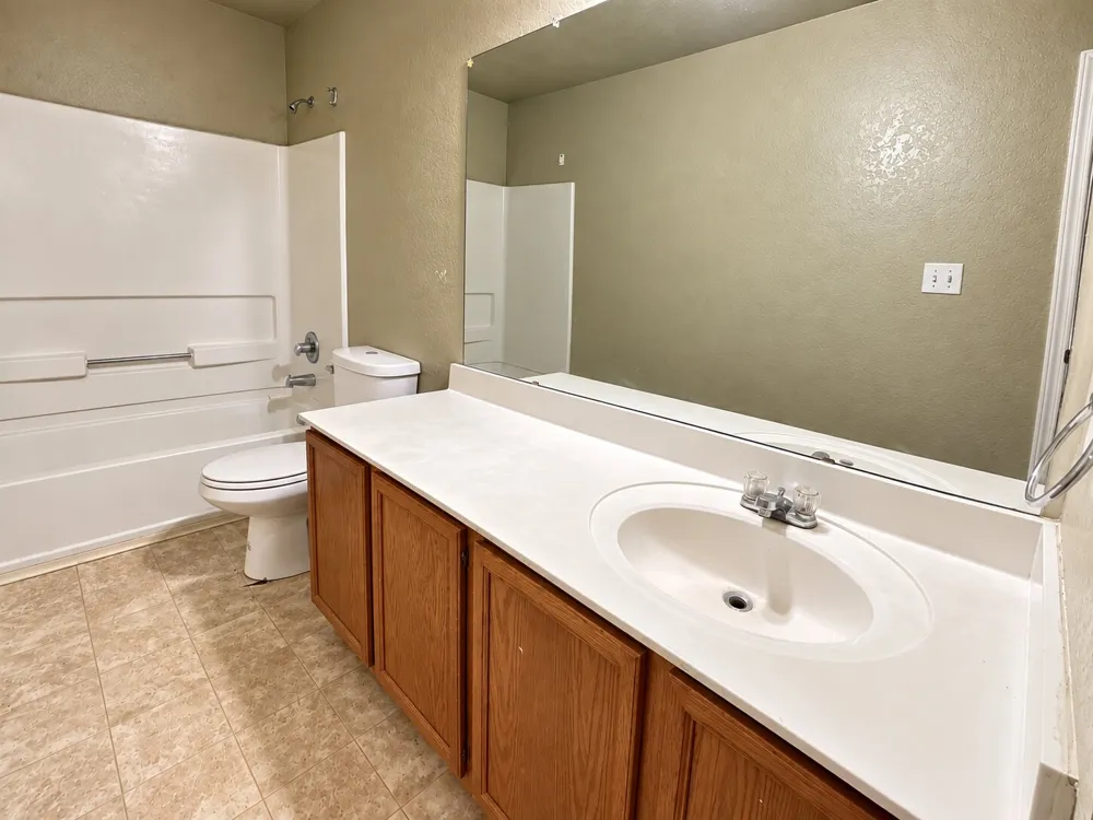 3325 Whisper Bluff Schertz, TX 78108