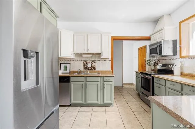 628 Osceola Street Denver, CO 80204