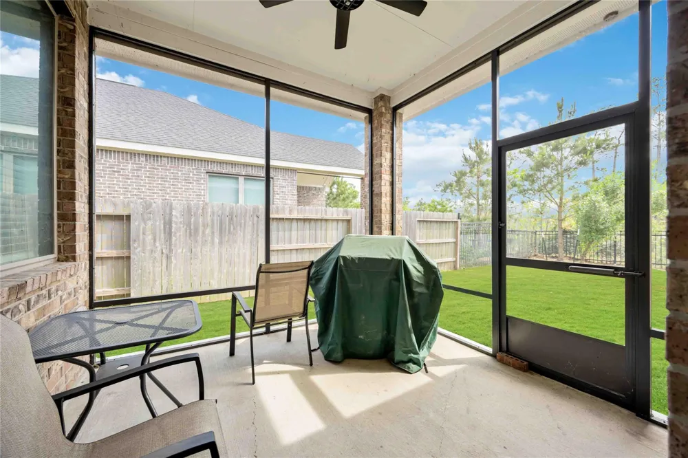 9816 Preserve Way Conroe, TX 77385