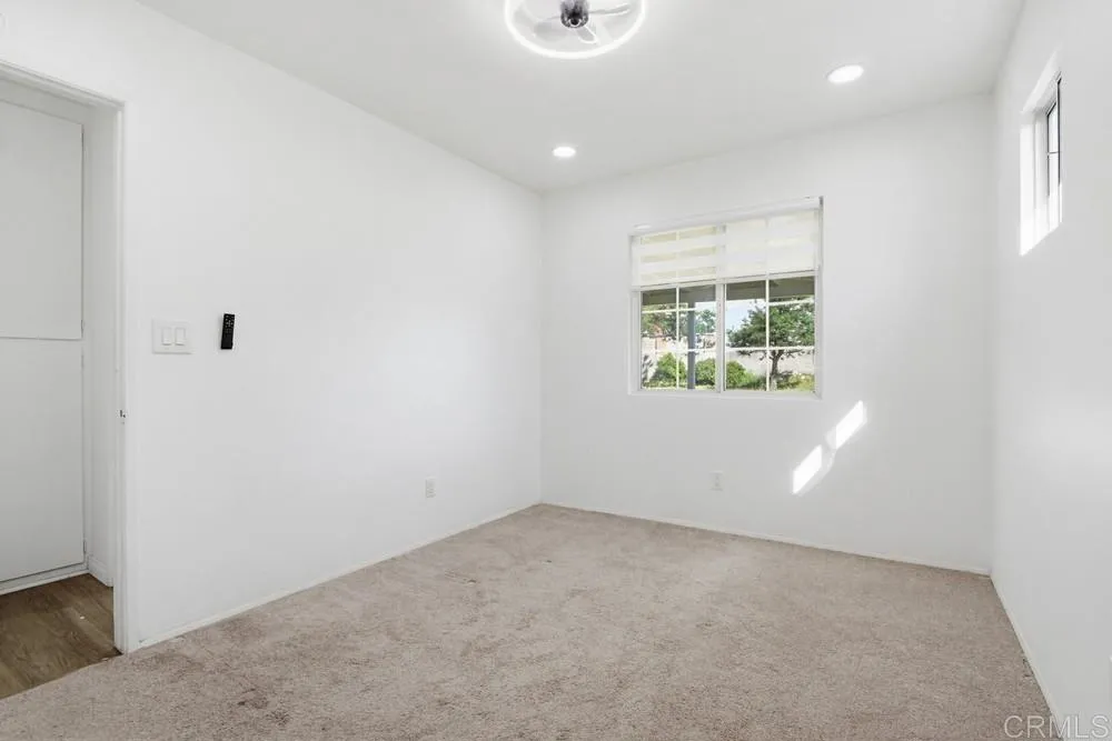 9462 Doheny Road Santee, CA 92071