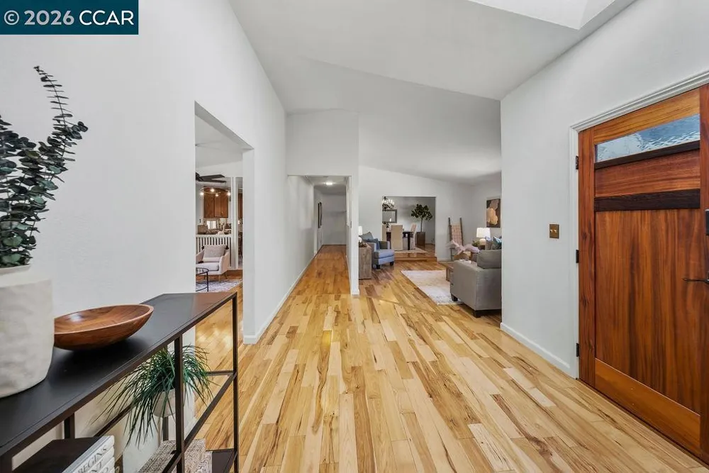 555 Kismet Ct Walnut Creek, CA 94597