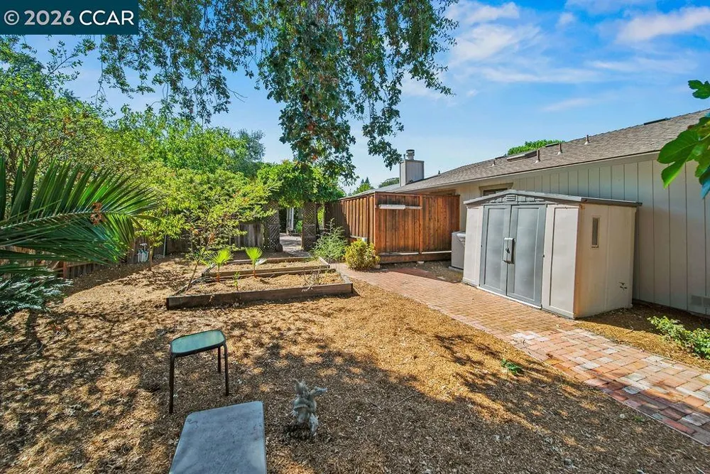 555 Kismet Ct Walnut Creek, CA 94597