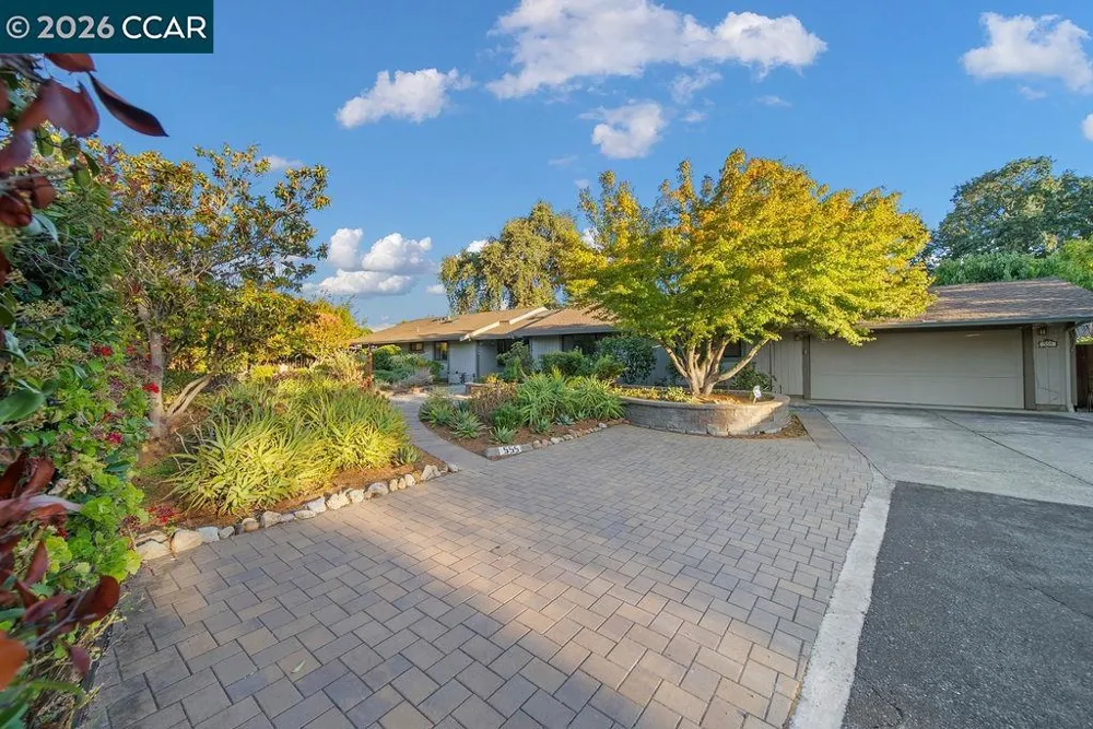 555 Kismet Ct Walnut Creek, CA 94597