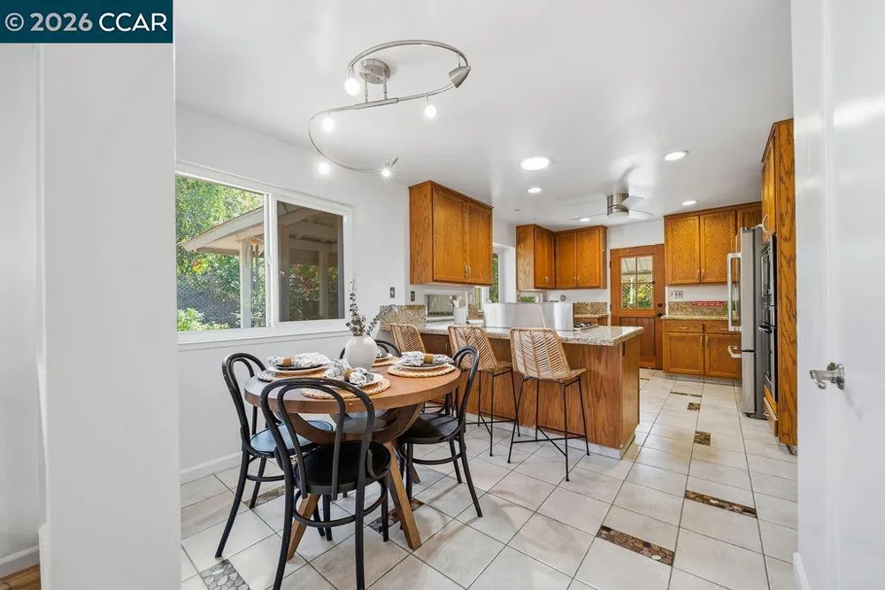 555 Kismet Ct Walnut Creek, CA 94597