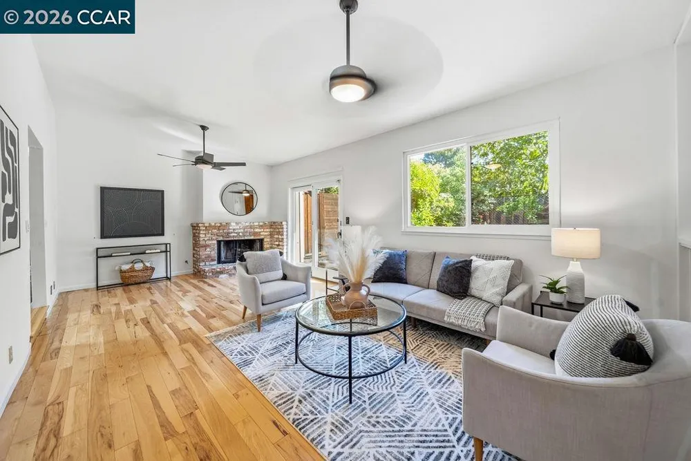 555 Kismet Ct Walnut Creek, CA 94597