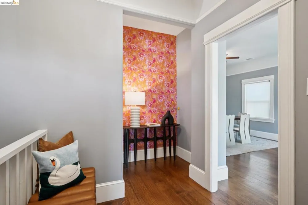 1161 61St St Oakland, CA 94608