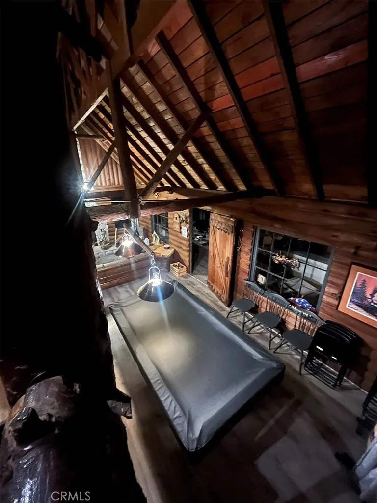 404 Mozumdar Cedarpines Park, CA 92322