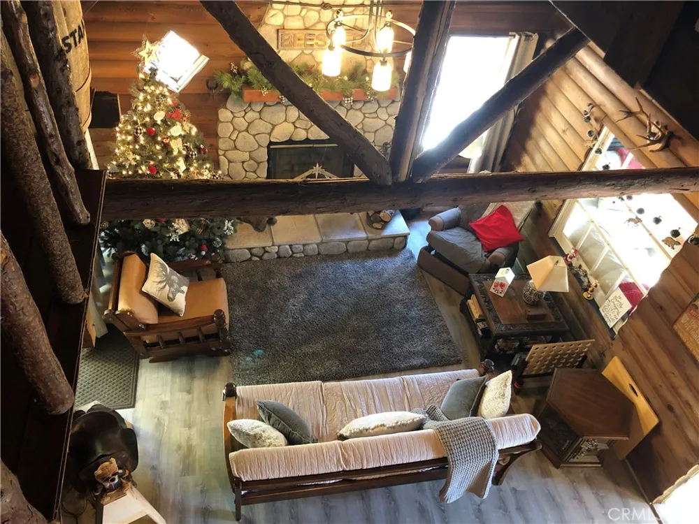 404 Mozumdar Cedarpines Park, CA 92322