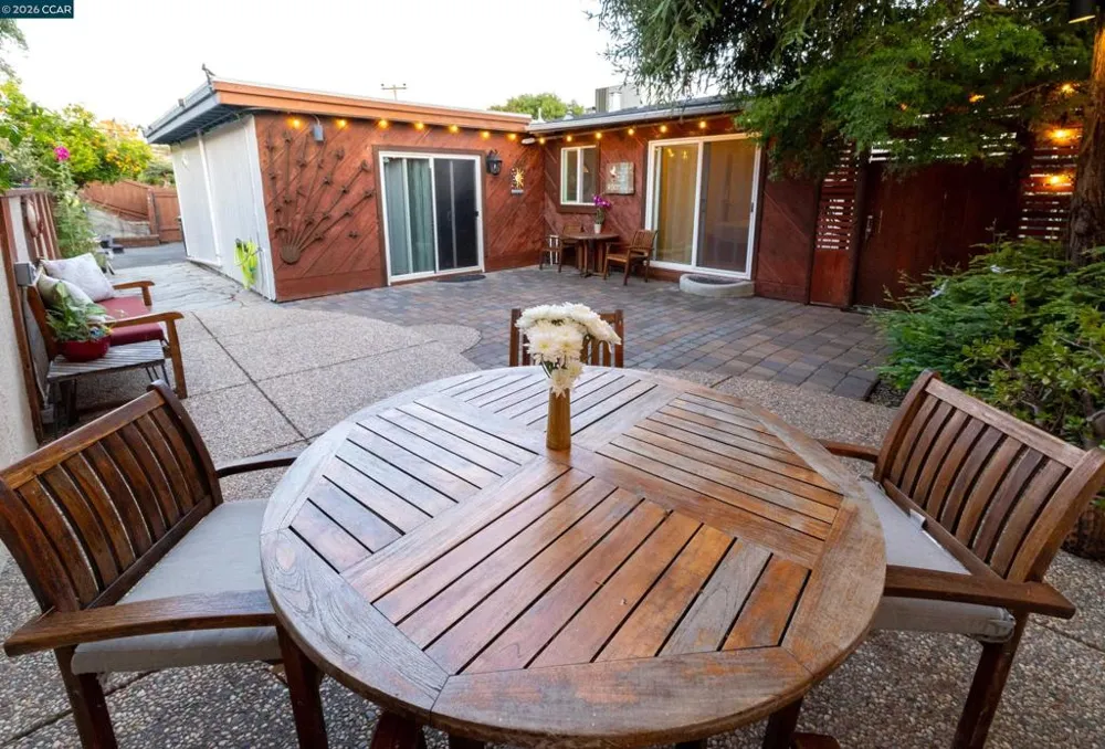 1501 Lassen Ct Vallejo, CA 94591