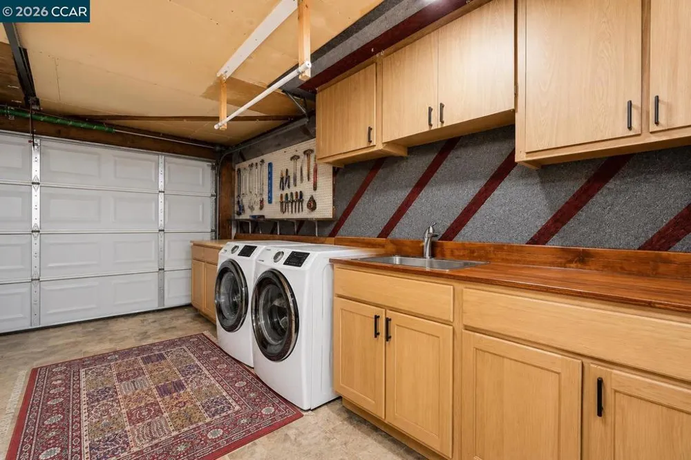 1501 Lassen Ct Vallejo, CA 94591