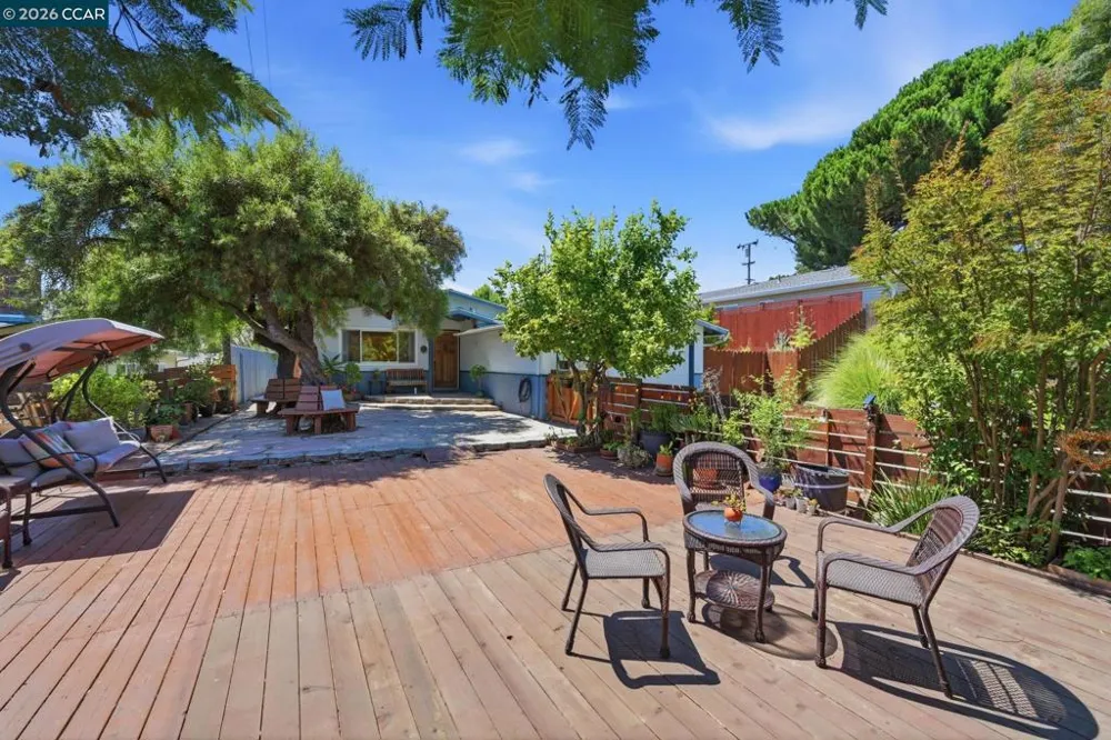 1501 Lassen Ct Vallejo, CA 94591