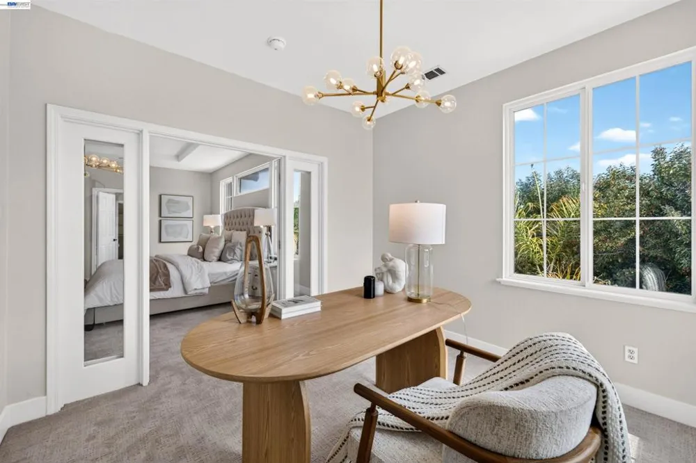 5518 Alvelais Dr Union City, CA 94587