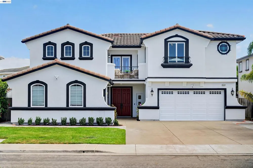 5518 Alvelais Dr Union City, CA 94587